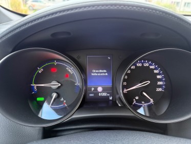 Toyota c-hr hybride my22 1.8l dynamic - garantie constructeur 24 mois - carplay - tous terrains occasion simplicicar les...