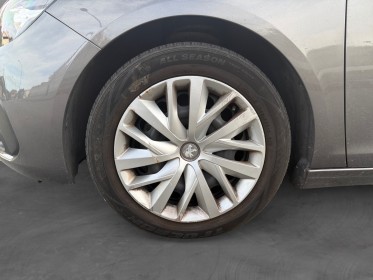 Peugeot 308 business luehdi 100ch ss bvm6 active business - garantie 12mois - carplay - radar av ar - distribution rÉcente...