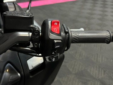 Yamaha t-max 560 tech max - garantie yamaha 02/2026 occasion simplicibike nÎmes simplicicar simplicibike france