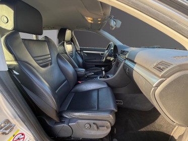 Audi s4 avant 4.2 v8 quattro boite manuelle phase 2, carnet d'entretien avec factures depuis sa première mise en...