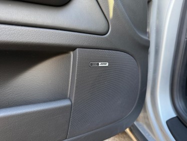 Audi s4 avant 4.2 v8 quattro boite manuelle phase 2, carnet d'entretien avec factures depuis sa première mise en...