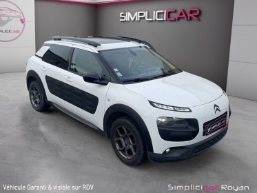 Citroen c4 cactus essence 82ch shine garantie 12 mois occasion simplicicar royan simplicicar simplicibike france