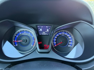 Hyundai ix20 1.4 90 blue drive intuitive - radar ar - clim auto - régulateur - moteur à chaine - garantie 12 mois occasion...