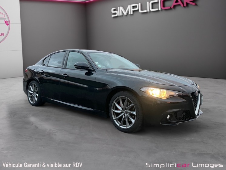 Alfa romeo giulia my20 2.2 136 ch at8 giulia occasion simplicicar limoges  simplicicar simplicibike france