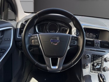 Volvo xc60 garantie 12 mois d3 150 ch summum geartronic a harman kardon sièges et volant chauffants hayon électrique......