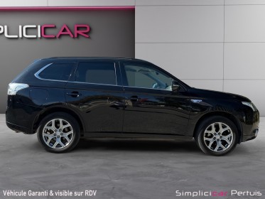 Mitsubishi outlander 2.0l 4wd phev instyle hybride rechargeable mode 4x4 attelage carplay 4 pneus neufs garantie 12 mois...