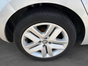 Renault clio v 21 business ouverture / demarrage sans cles tce 90 occasion avignon (84) simplicicar simplicibike france