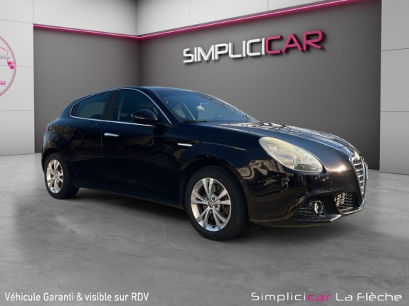 Alfa romeo giulietta 2.0 jtdm 140 ch ss distinctive occasion simplicicar la fleche simplicicar simplicibike france