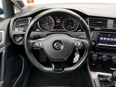 Volkswagen golf 1.2 tsi 105 ch cup bluemotion tech occasion simplicicar st-maximin simplicicar simplicibike france