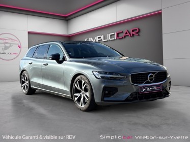 Volvo v60 t4 190 ch r-design carplay camera de recul toit pano regulateur adaptatif attelage conduite autonome matrix led......