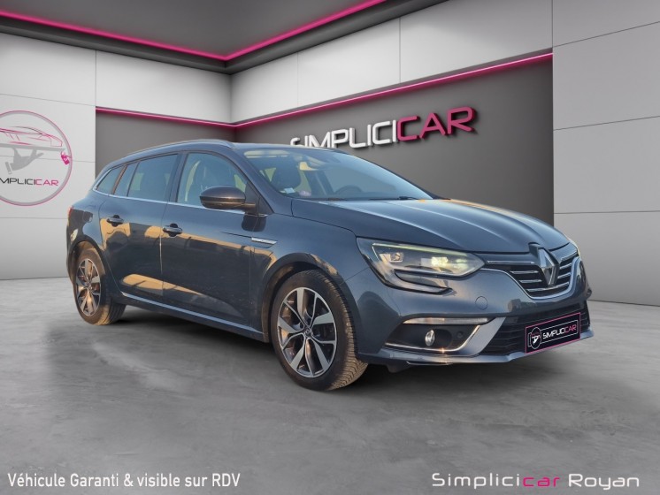 Renault megane iv estate tce 130 energy edc intens   garantie 12 mois/entretiens a jour occasion simplicicar royan...