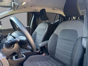 Dacia sandero eco-g 100 stepway expression garantie 12 mois occasion simplicicar vienne simplicicar simplicibike france