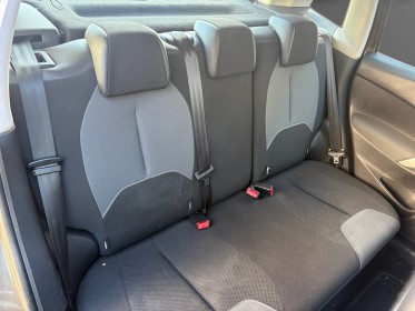 Citroen c3 c3 e-hdi 90 airdream confort toit panoramique/distribution ok/garantie 12mois occasion simplicicar lyon nord...