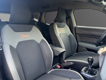 Dacia duster eco-g 100 4x2 extreme 1ere main camera de recul marche-pieds attelage occasion simplicicar marignane ...