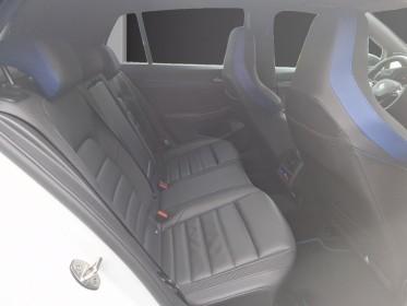 Volkswagen golf 8 r - 2.0 tsi 320 dsg7 - toit ouvrant - akrapovic - harman kardon - tête haute garantie 12  mois minimum...
