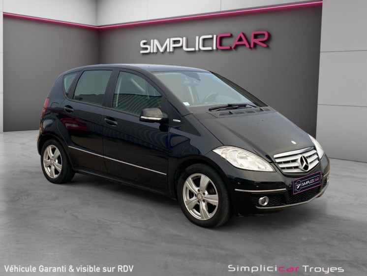 Mercedes classe a 180 cdi avantgarde régulateur bluetooth rétroviseur électrique garantie 12 mois occasion barberey...