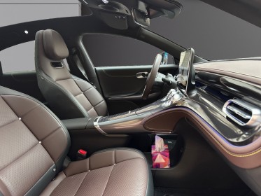 Smart  3 prenium /système hi-fi surround /système d'accès sans clé/ caméra vue panoramique 360° /eclairage d'ambiance/...