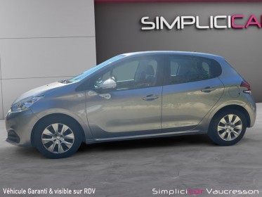 Peugeot 208 puretech 68ch like occasion simplicicar vaucresson simplicicar simplicibike france
