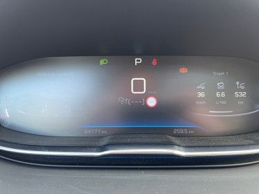 Peugeot 5008 bluehdi 130ch ss  - gt line - toit ouvrant - faible km - carplay - 7 places occasion simplicicar compiegne...