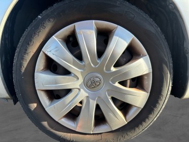 Toyota yaris in stop  start 100 vvt-i , moteur à chaine, régulateur de vitesse... occasion simplicicar rennes simplicicar...