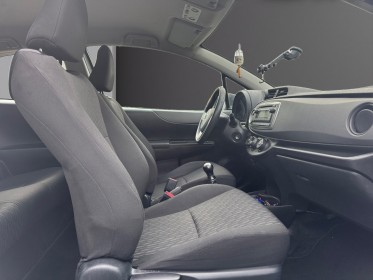 Toyota yaris 69 vvt-i tendance occasion simplicicar lille  simplicicar simplicibike france