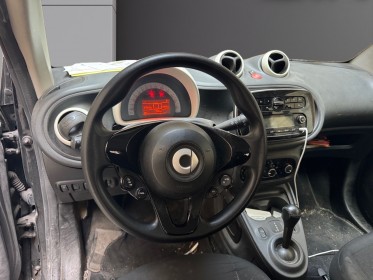 Smart fortwo coupe 1.0 71 ch ss ba6 pure occasion paris 17ème (75)(porte maillot) simplicicar simplicibike france