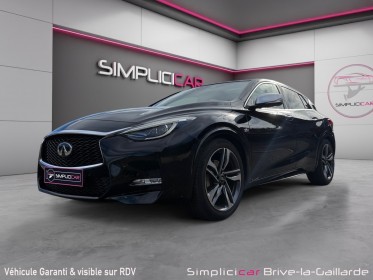 Infiniti q30 s 2.0t 211 7dct awd sport city black garantie 12 mois occasion simplicicar brive la gaillarde  simplicicar...