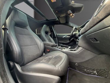 Infiniti q30 s 2.0t 211 7dct awd sport city black garantie 12 mois occasion simplicicar brive la gaillarde  simplicicar...