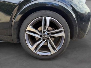 Infiniti q30 s 2.0t 211 7dct awd sport city black garantie 12 mois occasion simplicicar brive la gaillarde  simplicicar...