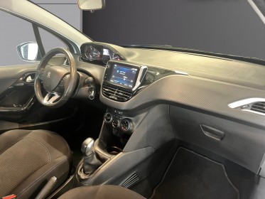 Peugeot 208 1.2 puretech 82ch bvm5 style courroie refaite, 1ere main entretien peugeot garantie 12 mois occasion simplicicar...