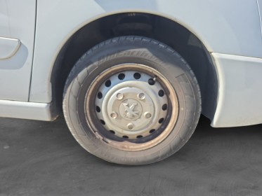 Peugeot expert fourgon 90 fap pack clim tole 229 l2h1 n1.6 hdi occasion avignon (84) simplicicar simplicibike france