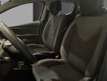 Renault clio iv business dci 75 energy business // garantie 12 mois occasion simplicicar saint-jean simplicicar simplicibike...