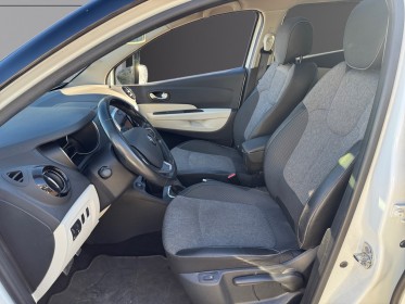 Renault captur tce 150  edc s-edition toit panoramique garantie 12 mois occasion simplicicar lyon nord simplicicar...