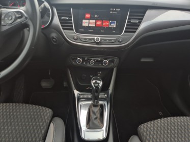 Opel crossland x 1.2 turbo 110 ch bva6 ultimate garantie 12 mois / entretiens a jour occasion simplicicar royan simplicicar...