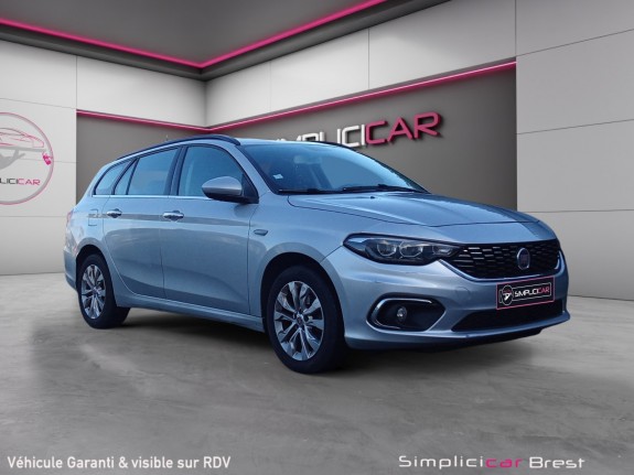 Fiat tipo station wagon 1.6 multijet 120 ch start/stop dct lounge garantie 12 mois occasion simplicicar brest simplicicar...