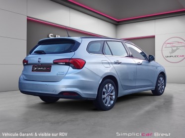 Fiat tipo station wagon 1.6 multijet 120 ch start/stop dct lounge garantie 12 mois occasion simplicicar brest simplicicar...