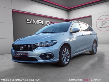 Fiat tipo station wagon 1.6 multijet 120 ch start/stop dct lounge garantie 12 mois occasion simplicicar brest simplicicar...