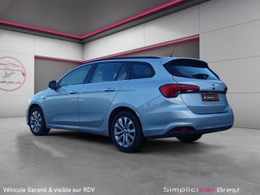 Fiat tipo station wagon 1.6 multijet 120 ch start/stop dct lounge garantie 12 mois occasion simplicicar brest simplicicar...