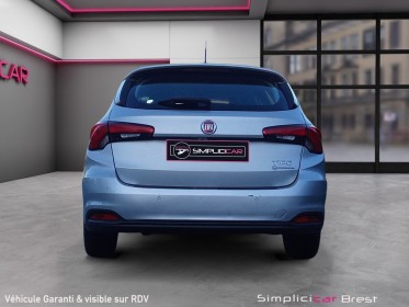 Fiat tipo station wagon 1.6 multijet 120 ch start/stop dct lounge garantie 12 mois occasion simplicicar brest simplicicar...
