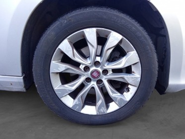 Fiat tipo station wagon 1.6 multijet 120 ch start/stop dct lounge garantie 12 mois occasion simplicicar brest simplicicar...