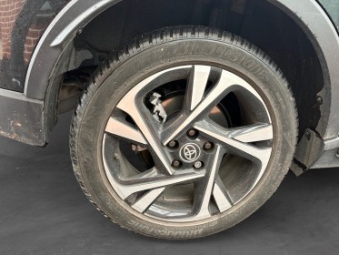 Toyota c-hr hybride my22 1.8l dynamic, phases 2, carplay, caméras de recul, garantie 12 mois occasion simplicicar villejuif...