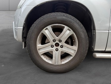 Suzuki grand vitara 1.9 ddis 130 ch 4wd luxe clim auto, sièges chauffants, garantie 12 mois occasion simplicicar villejuif ...