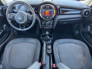 Mini hatch 3 portes f56 lci ii one 102 ch nouvel écran occasion montpellier (34) simplicicar simplicibike france