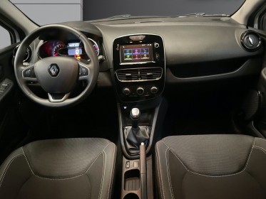 Renault clio iv business tce 75 e6c business garantie 12 mois occasion simplicicar saint-jean simplicicar simplicibike france