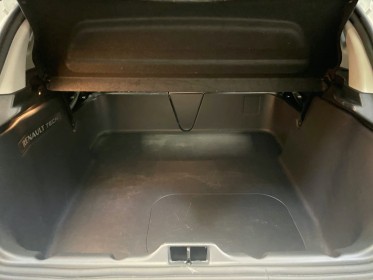 Renault clio iv business tce 75 e6c business garantie 12 mois occasion simplicicar saint-jean simplicicar simplicibike france