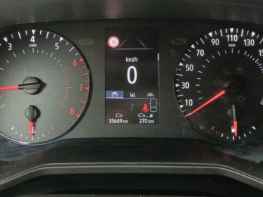 Renault clio v 1.0 tce 90ch - 21n - finition intens occasion réunion ville st pierre simplicicar simplicibike france