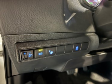 Toyota corolla touring sports hybride pro pro hybride 122h dynamic business garantie 12 mois occasion montpellier (34)...