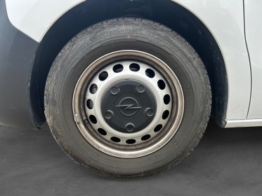 Opel vivaro cabine approfondie taille m bluehdi 120 3 places  bvm6  h1l1 garantie 12 mois état neuf financement possible...