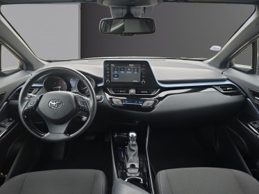 Toyota c-hr hybride rc18 122h cvt graphic 1 ére main caméra de recul entretien full toyota garantie 12 mois constructeur...