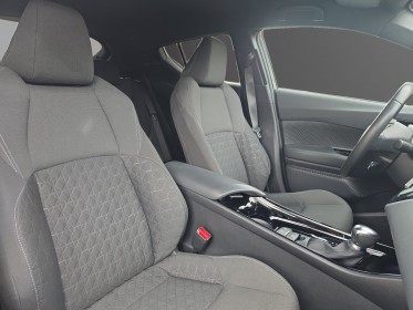 Toyota c-hr hybride rc18 122h cvt graphic 1 ére main caméra de recul entretien full toyota garantie 12 mois constructeur...